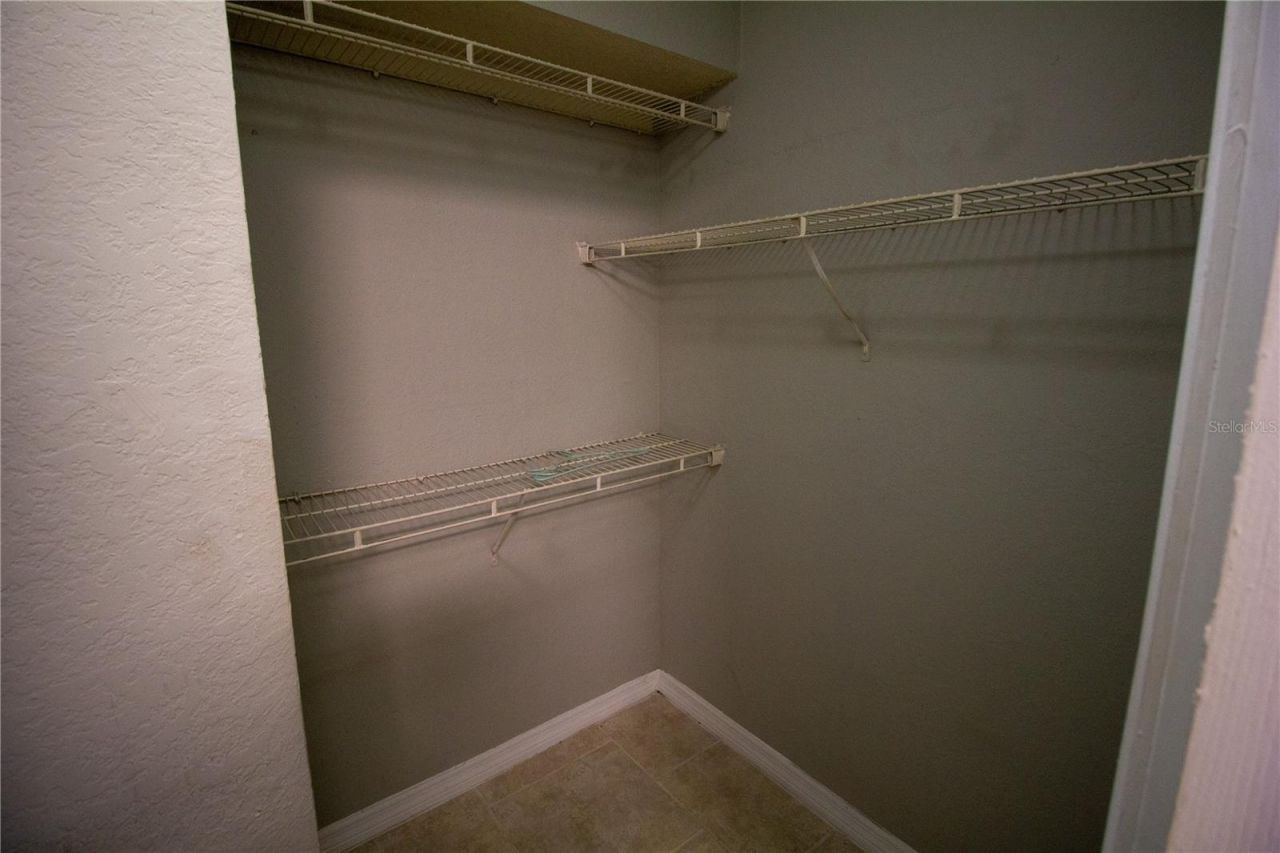 10200 Gandy Boulevard N, Unit 402, Saint Petersburg, FL 33702 Photo