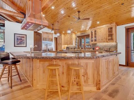 839 Lassen View Drive, Lake Almanor, CA 96137 Photo