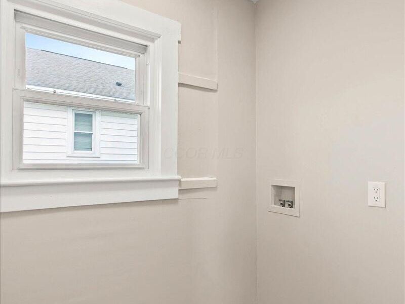 633 N Detroit Street, Bellefontaine, OH 43311 Photo 20