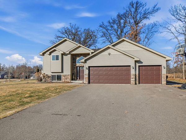 20506 150th Street NW, Elk River, MN 55330
