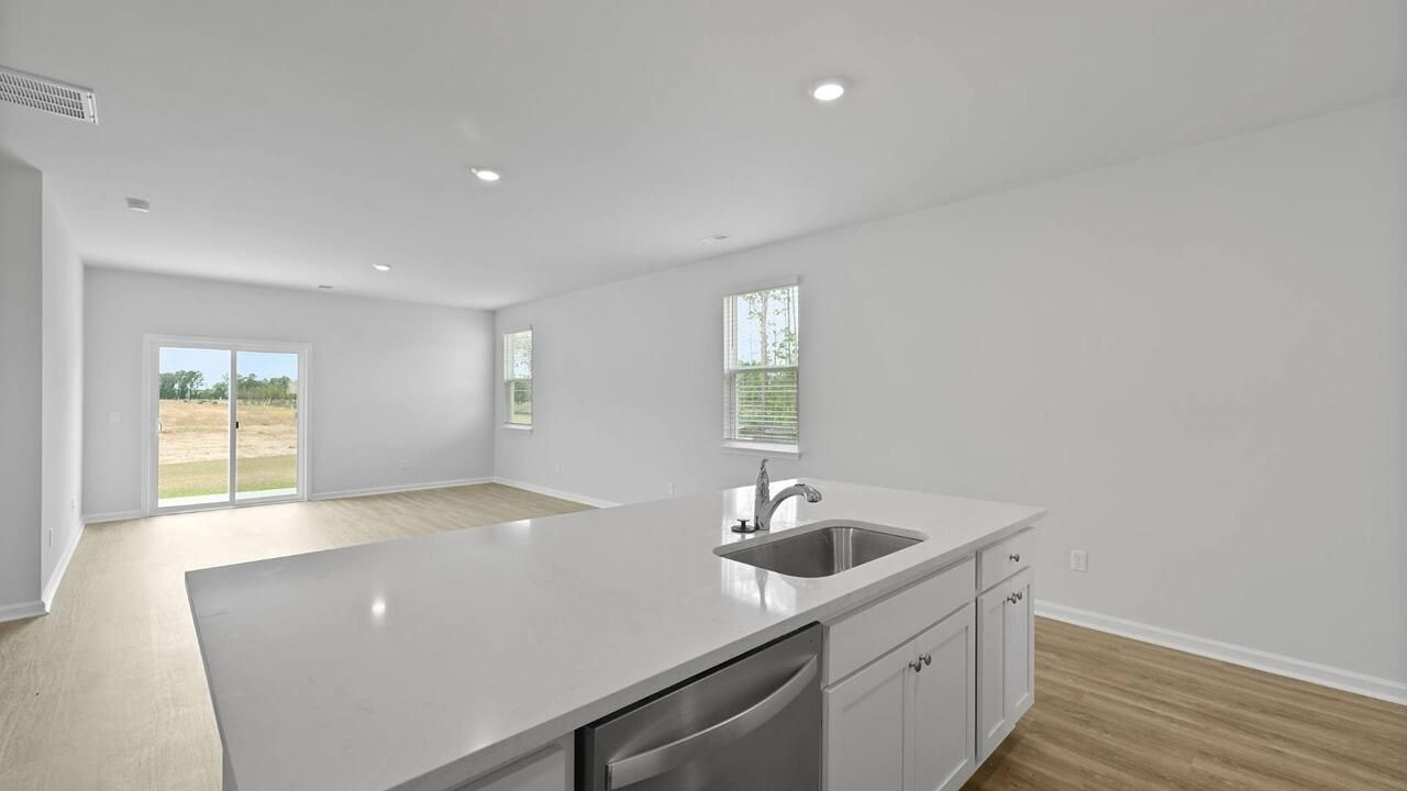 2976 Fernwood Drive Photo 9