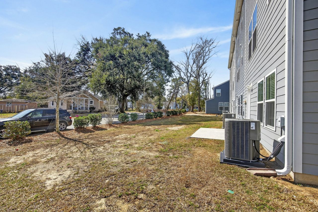 1243 Tice Lane Photo 5