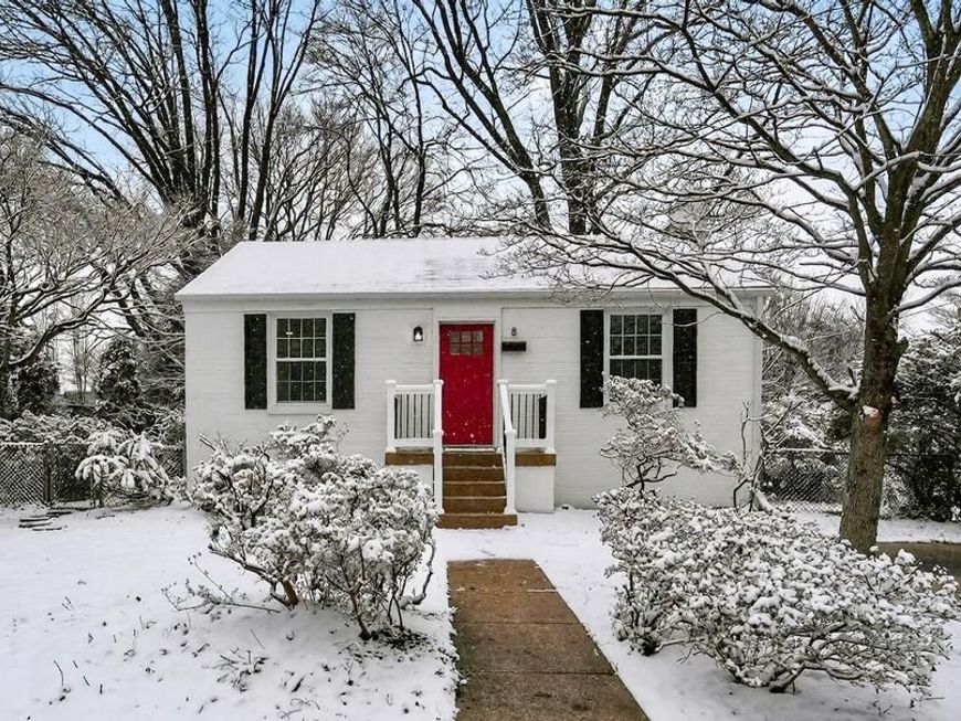 8 Melbourne Avenue, Silver Spring, MD 20901 Main Photo