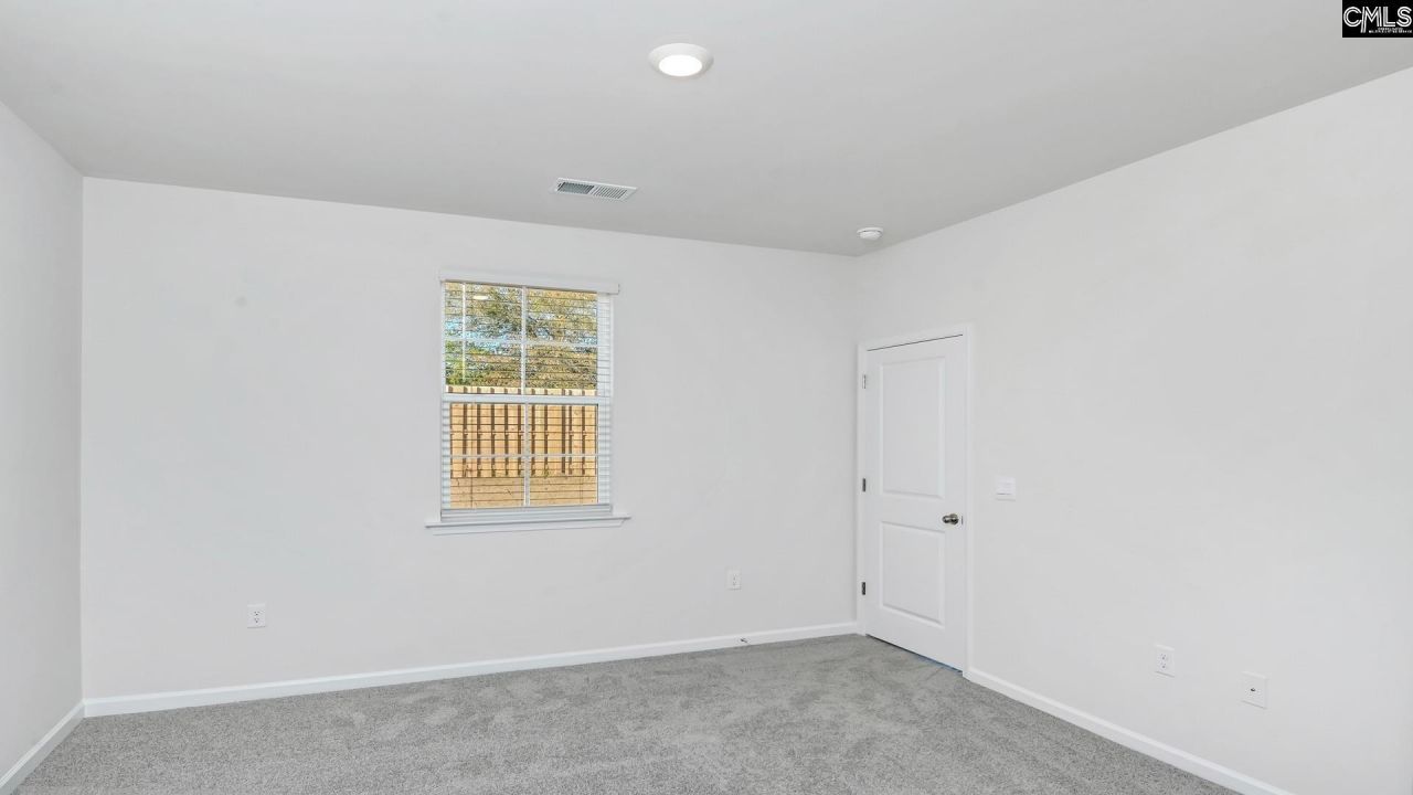 1021 Grand Oaks Drive Photo 16