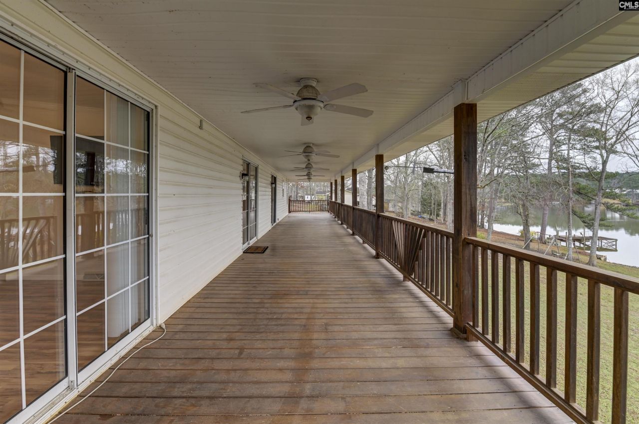 1383 Kingfisher Drive Photo 10