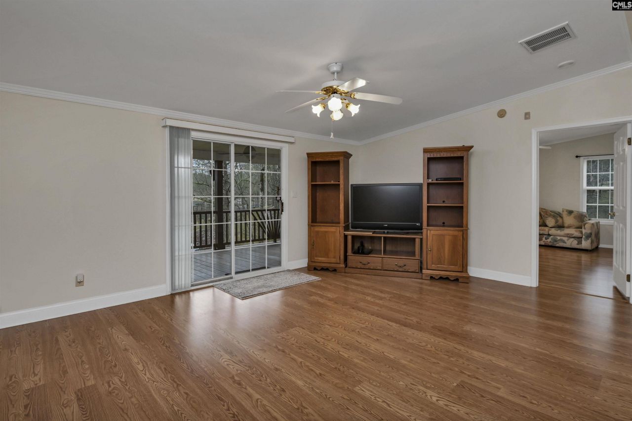 1383 Kingfisher Drive Photo 28