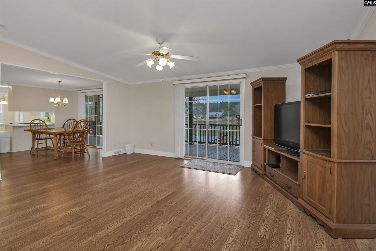 1383 Kingfisher Drive Photo 29