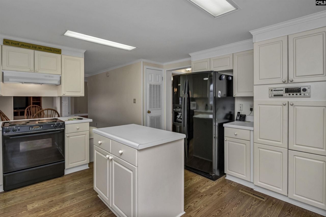 1383 Kingfisher Drive Photo 37