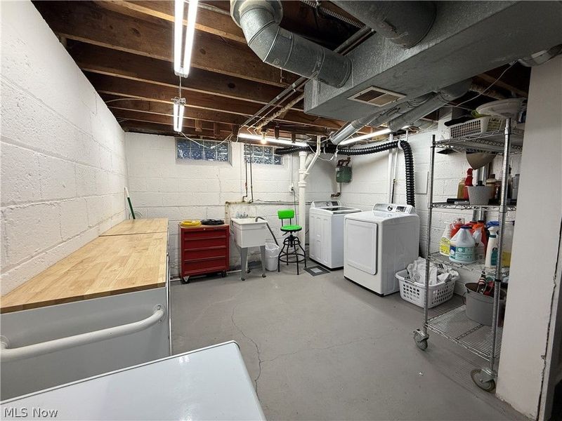 411 E 270th Street, Euclid, OH 44132 Photo 33