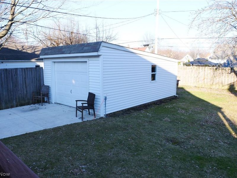 411 E 270th Street, Euclid, OH 44132 Photo 45