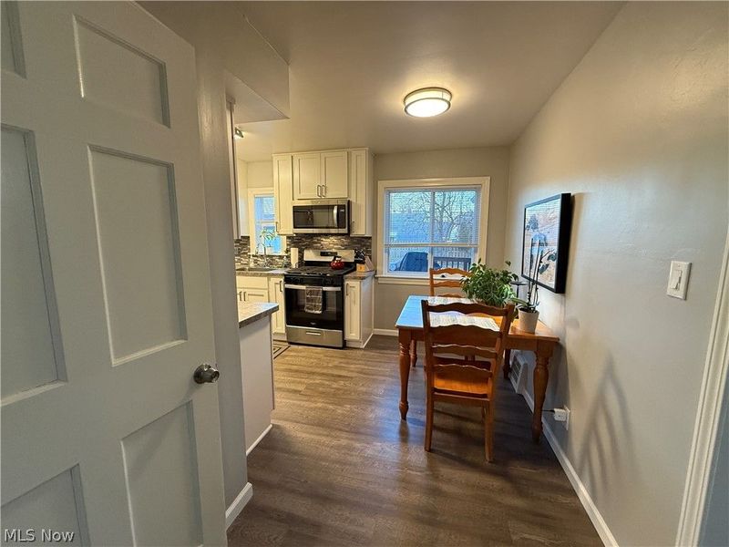 411 E 270th Street, Euclid, OH 44132 Photo 7