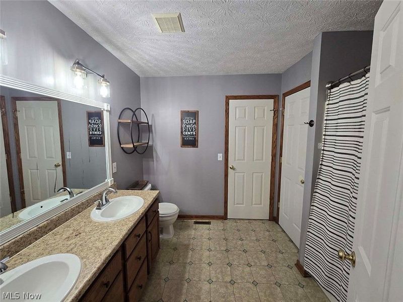 11866 Packets Street NW, Canal Fulton, OH 44614 Photo 16