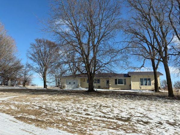 2514 175 Street, Calmar, IA 52132