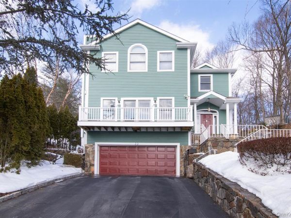 22 Lewis Avenue, Dobbs Ferry, NY 10522