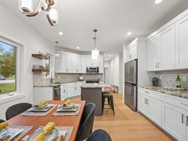 117 Ashberry Lane, Stoughton, WI 53558