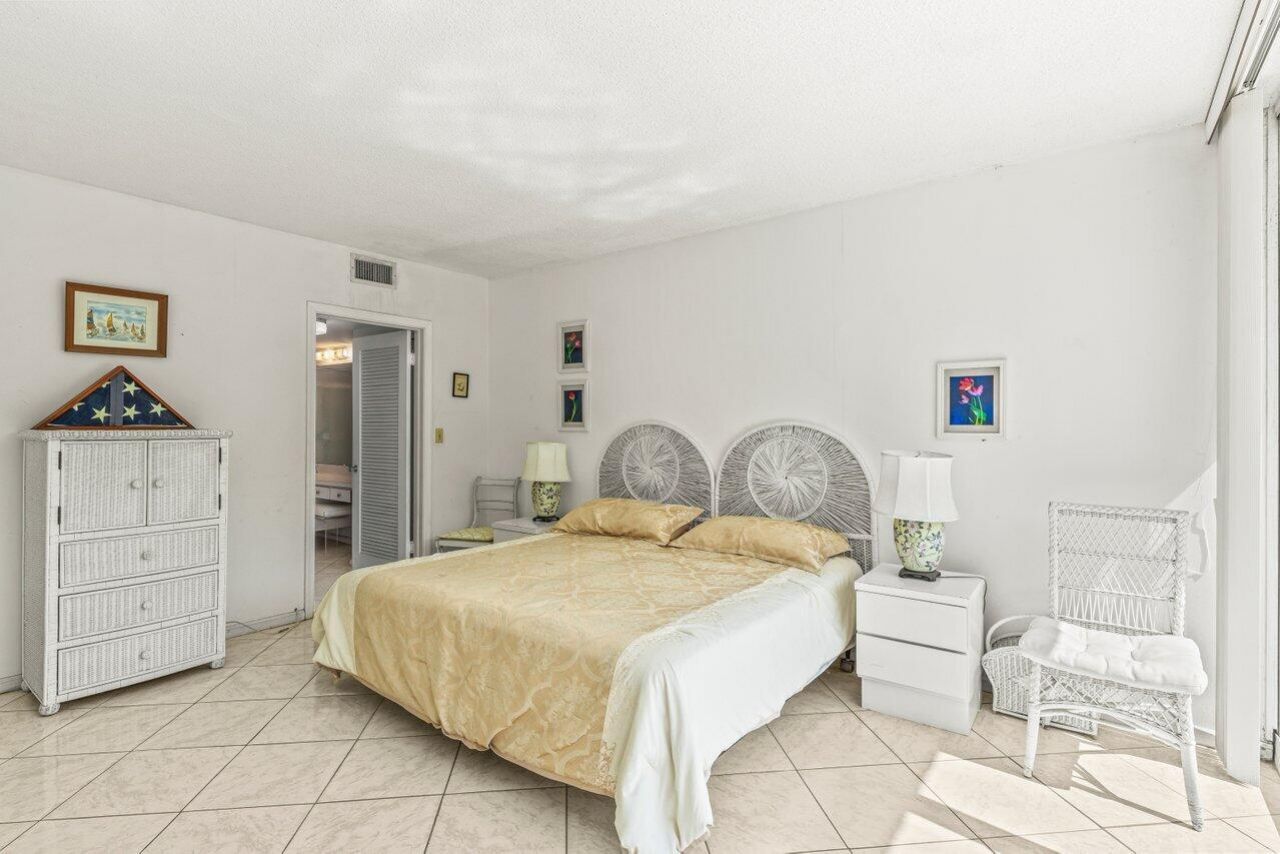 2774 S Ocean Boulevard, Unit 206, Palm Beach, FL 33480 Photo