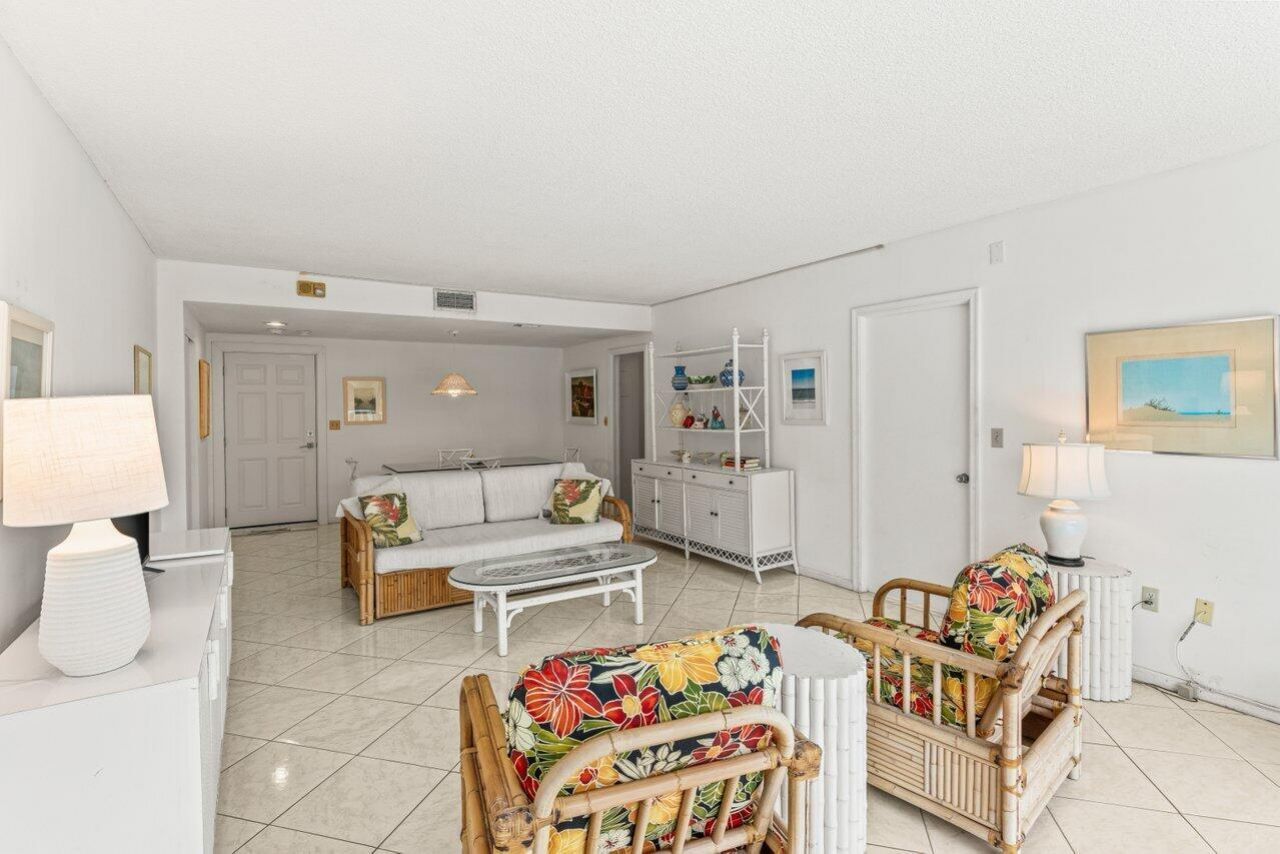 2774 S Ocean Boulevard, Unit 206, Palm Beach, FL 33480 Photo