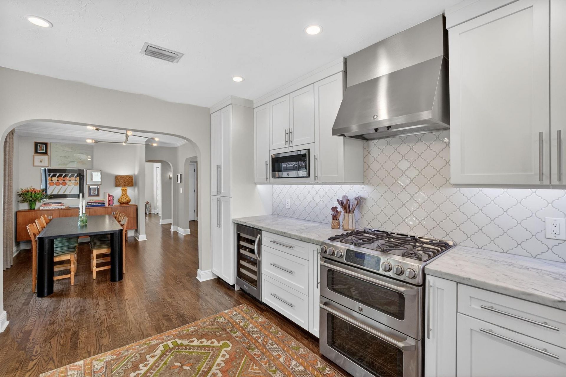 430 NE 8th Avenue, Fort Lauderdale, FL 33301 Photo