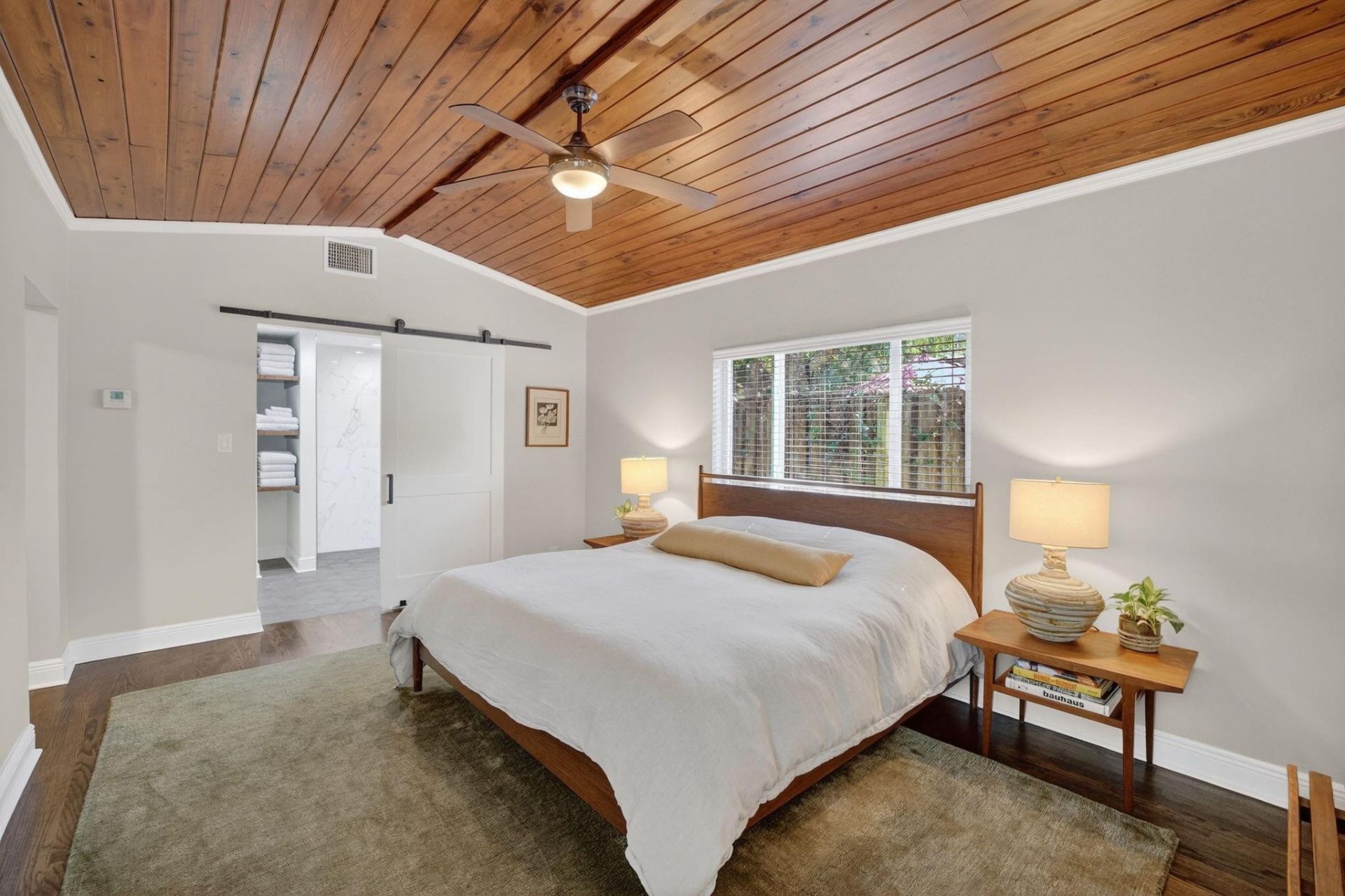 430 NE 8th Avenue, Fort Lauderdale, FL 33301 Photo