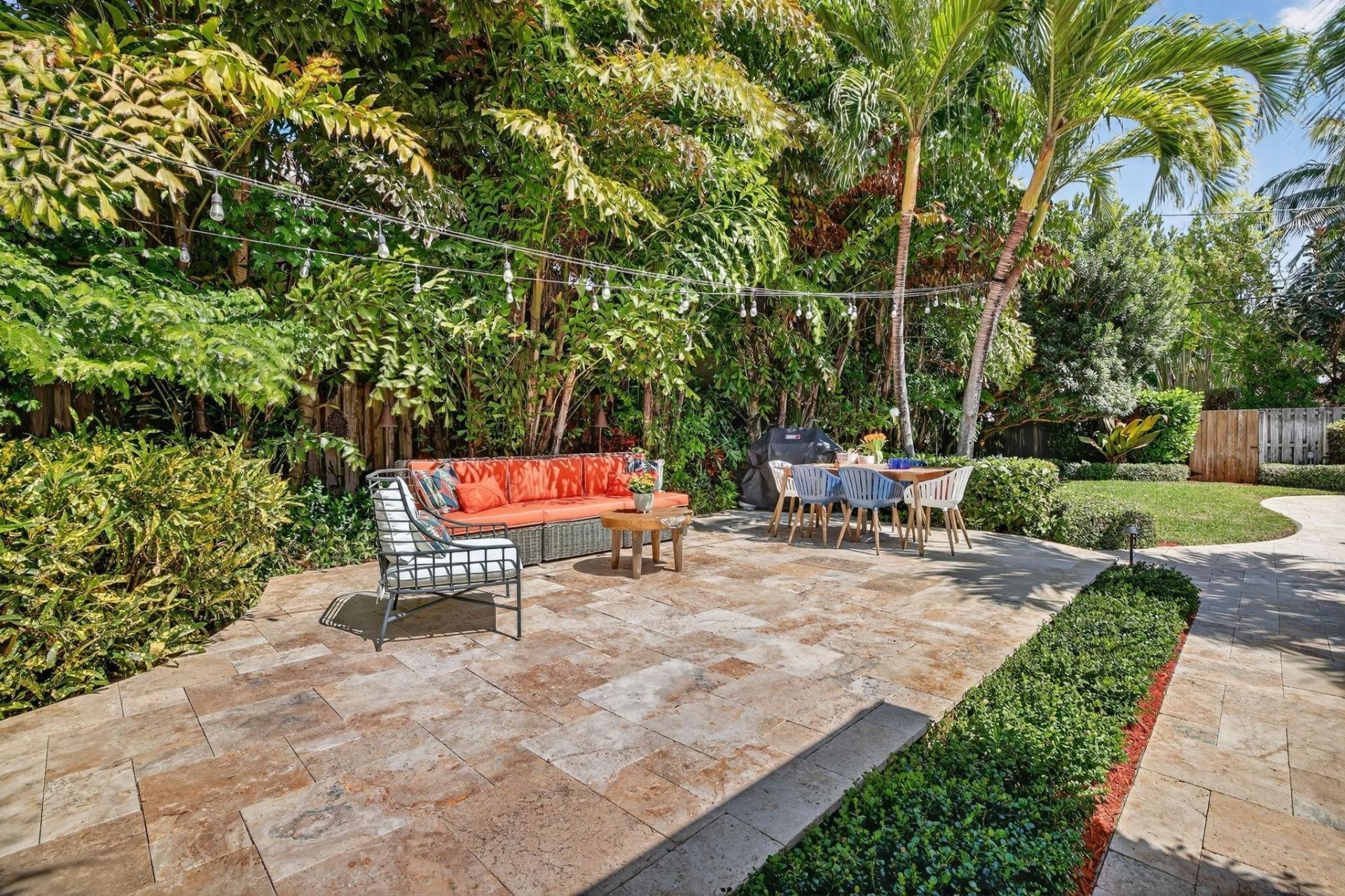 430 NE 8th Avenue, Fort Lauderdale, FL 33301 Photo