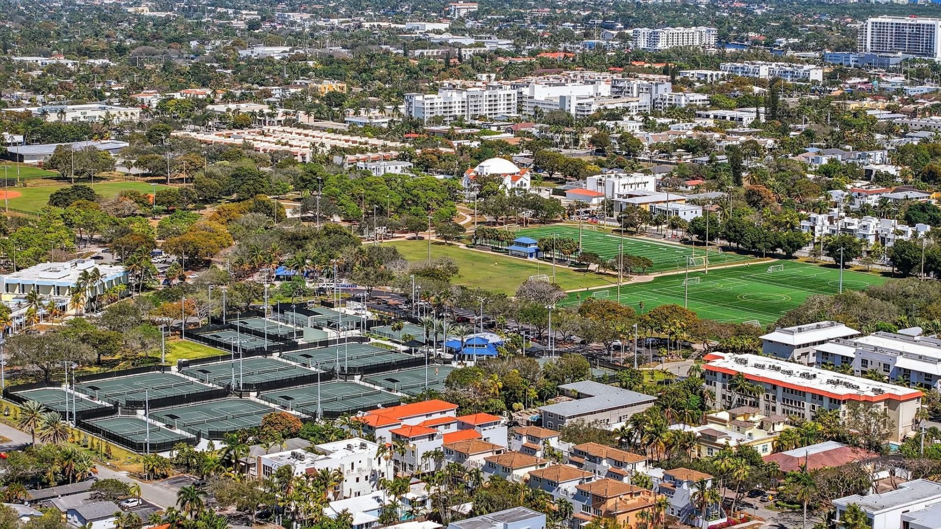 430 NE 8th Avenue, Fort Lauderdale, FL 33301 Photo