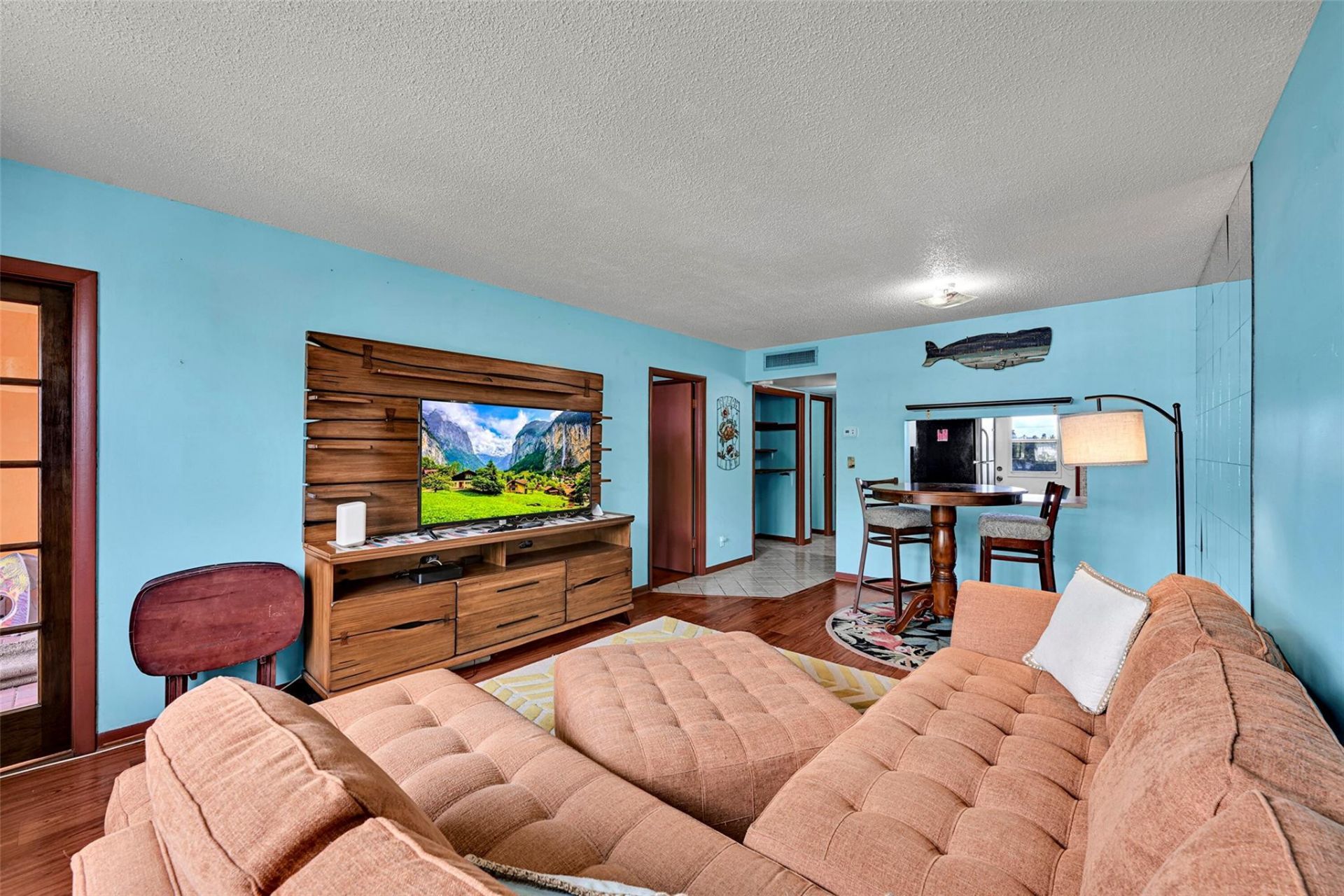 2223 Park Lane, Unit 302, Hollywood, FL 33021 Photo