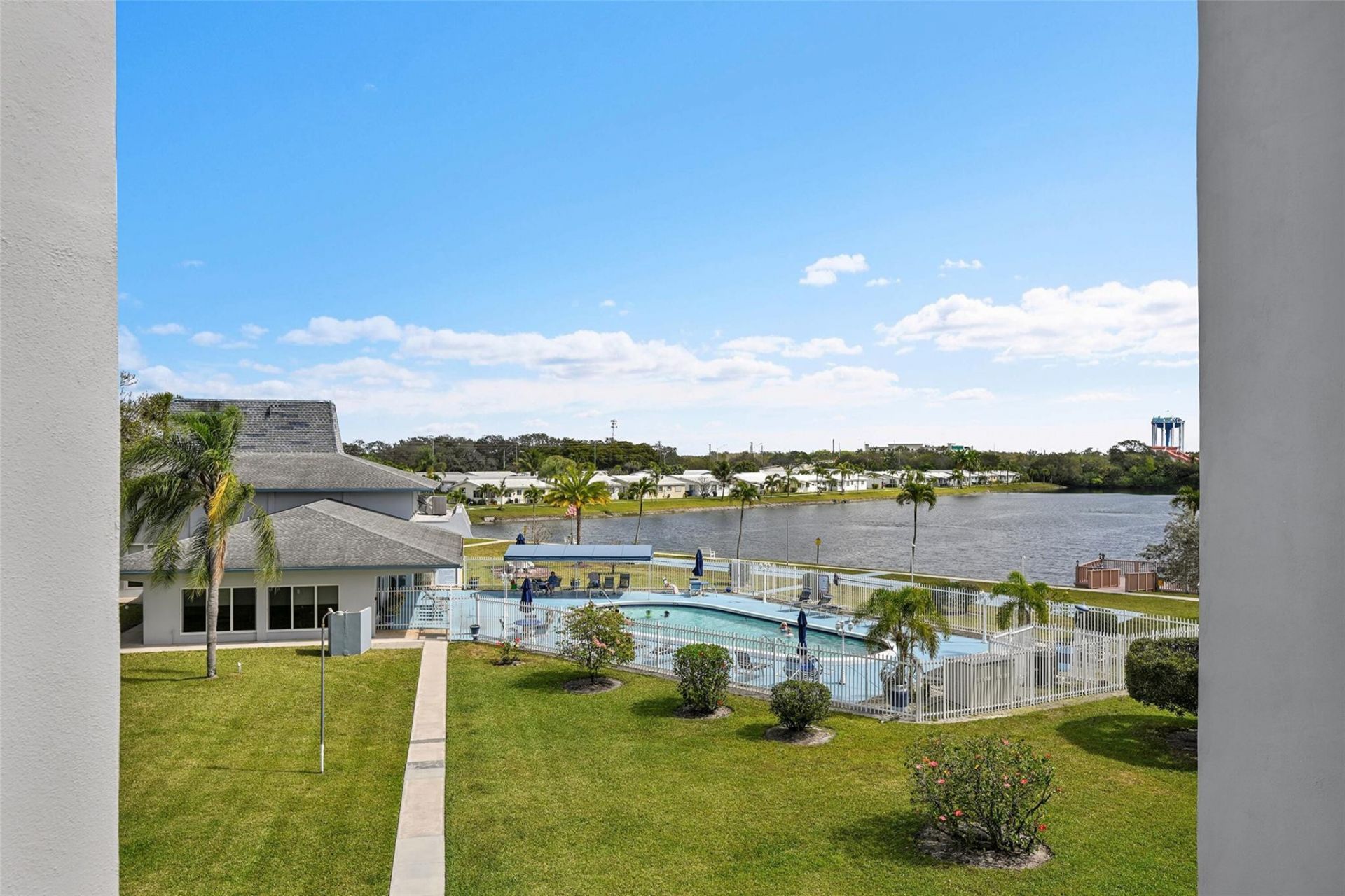 2223 Park Lane, Unit 302, Hollywood, FL 33021 Photo