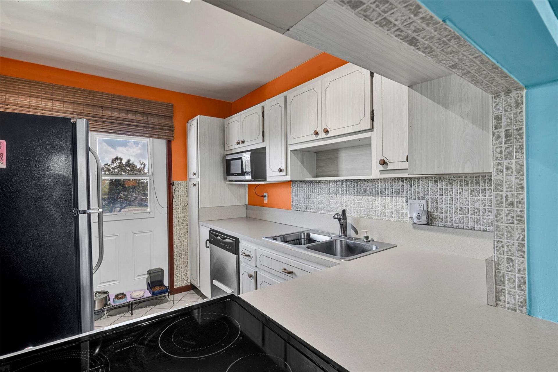 2223 Park Lane, Unit 302, Hollywood, FL 33021 Photo