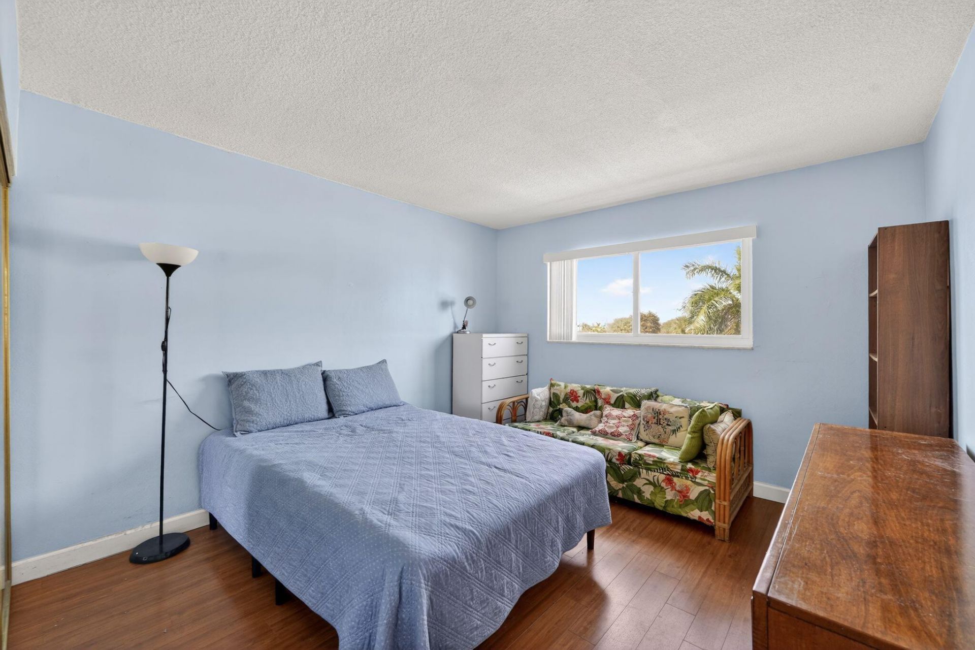 581 Blue Heron Drive, Unit #316-B, Hallandale Beach, FL 33009 Photo