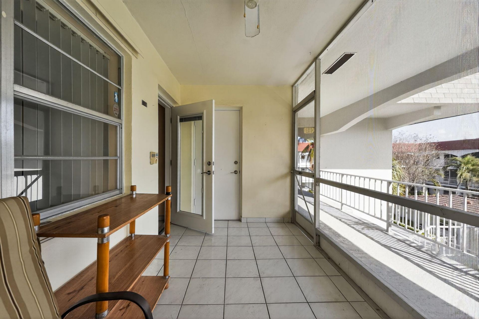 581 Blue Heron Drive, Unit #316-B, Hallandale Beach, FL 33009 Photo