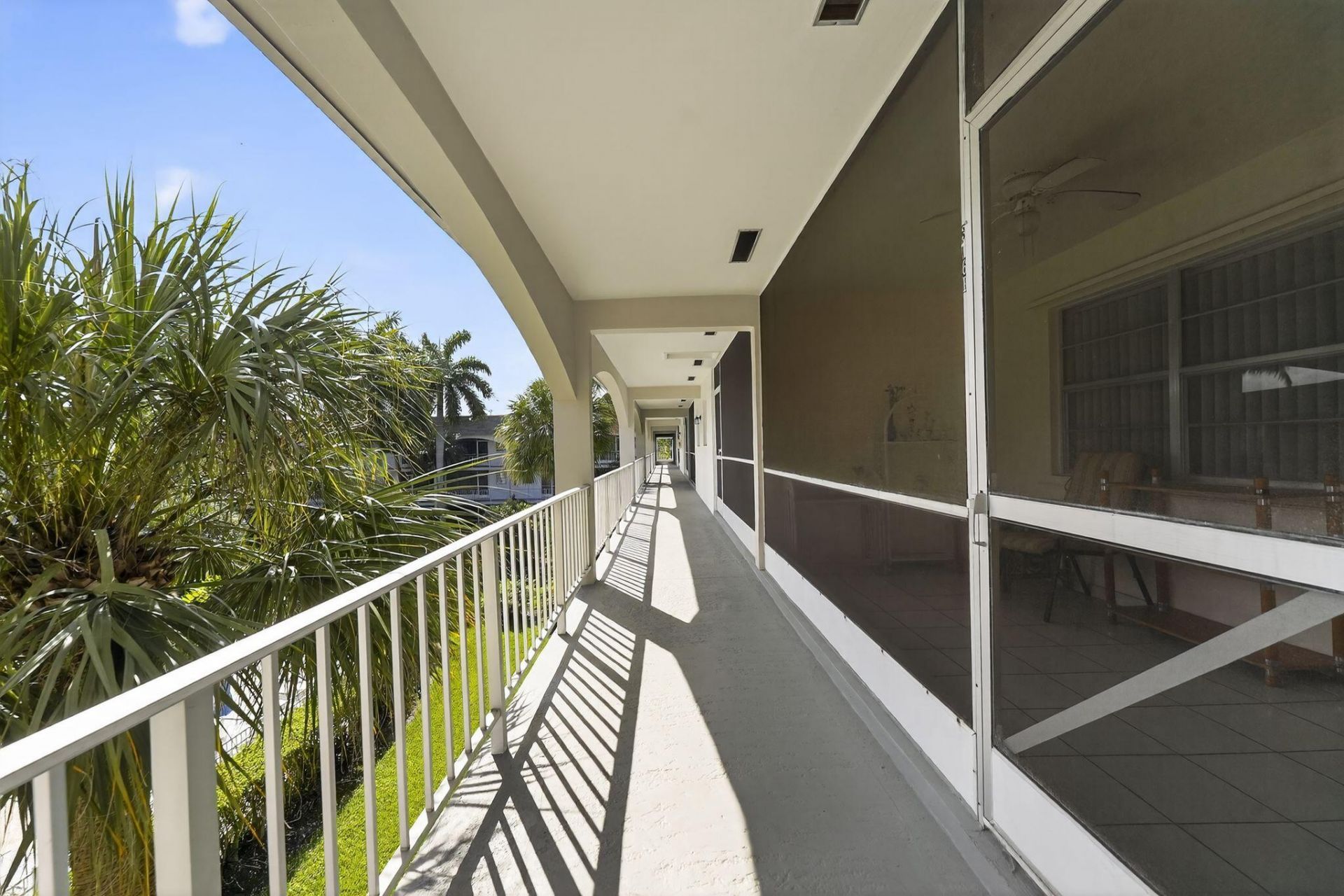 581 Blue Heron Drive, Unit #316-B, Hallandale Beach, FL 33009 Photo