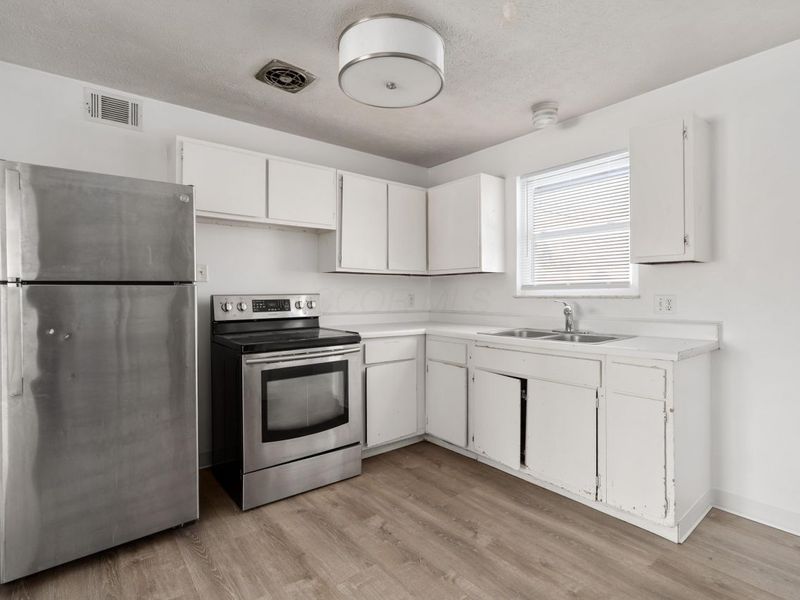 2856 Vanderberg Avenue, Columbus, OH 43204 Photo 9