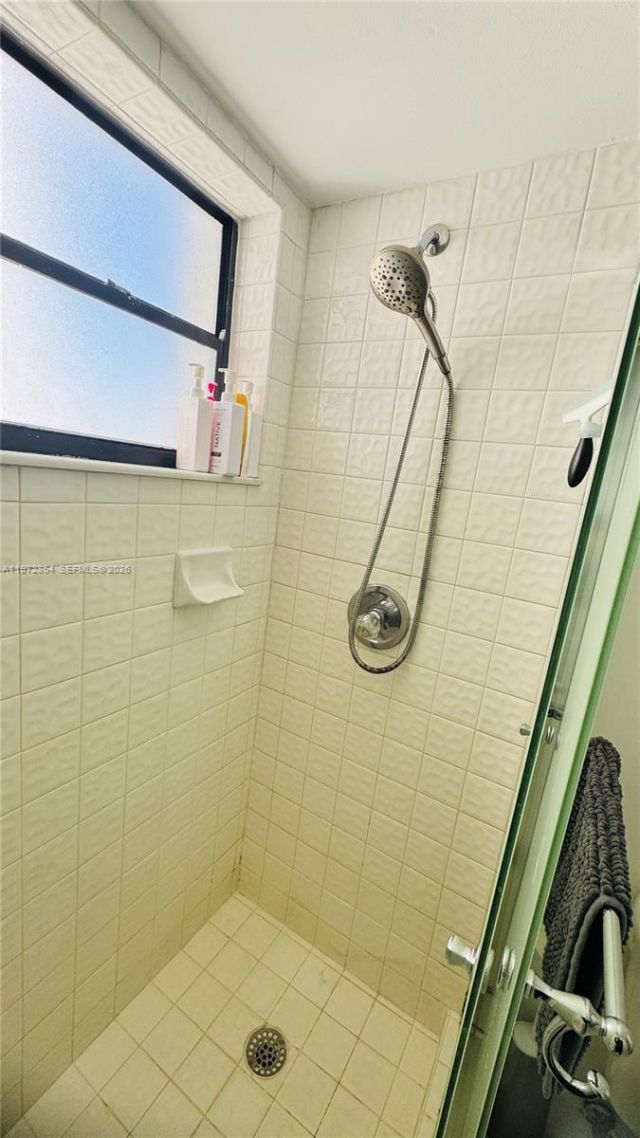 1775 Washington Ave, Unit 11F, Miami Beach, FL 33139 Photo