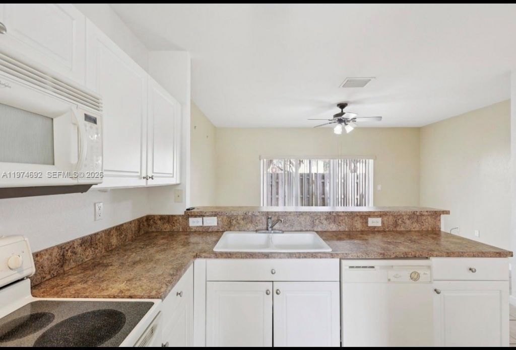 1650 NE 33rd Rd, Unit 112, Homestead, FL 33033 Photo