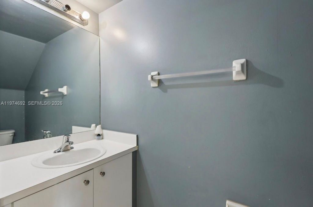 1650 NE 33rd Rd, Unit 112, Homestead, FL 33033 Photo