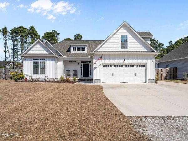119 Penquin Place, Hampstead, NC 28443