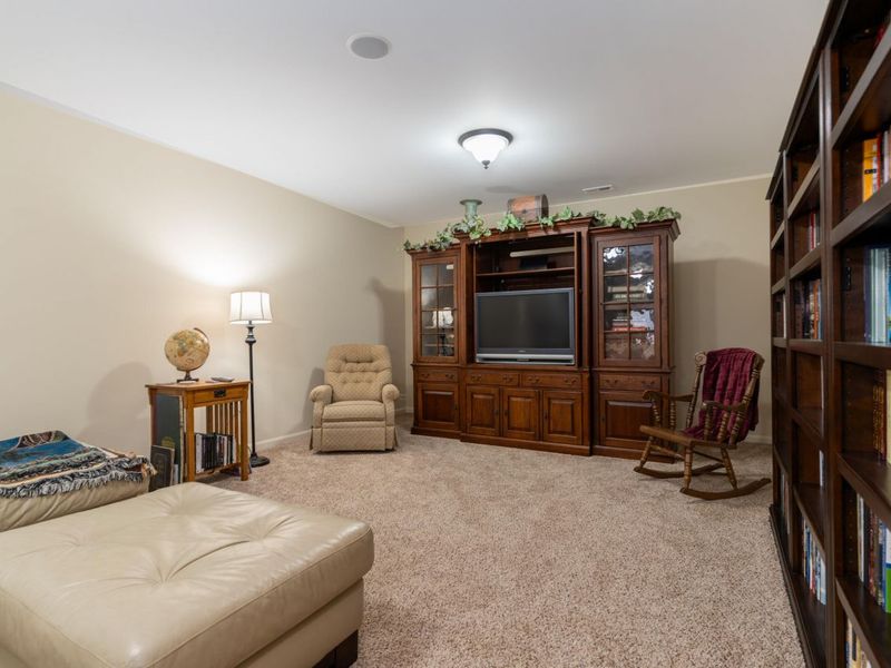 9616 Soaring Breezes, Union, KY 41091 Photo 32