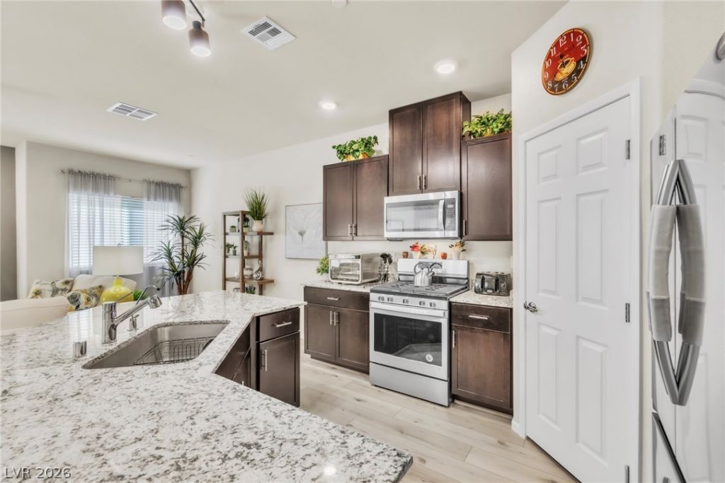 4725 Blaise Avenue, Unit 103, North Las Vegas, NV 89084 Main Photo