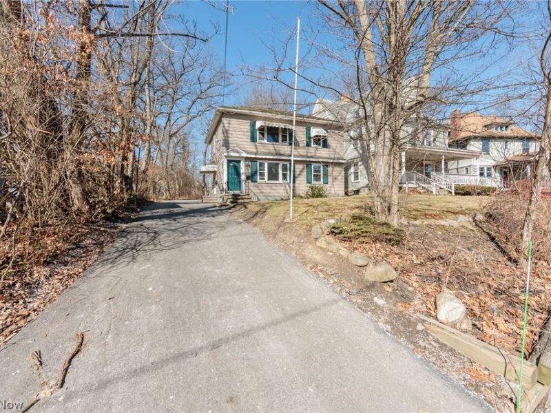 114 Beck Avenue, Akron, OH 44302 Photo 3