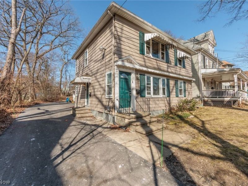 114 Beck Avenue, Akron, OH 44302 Photo 4