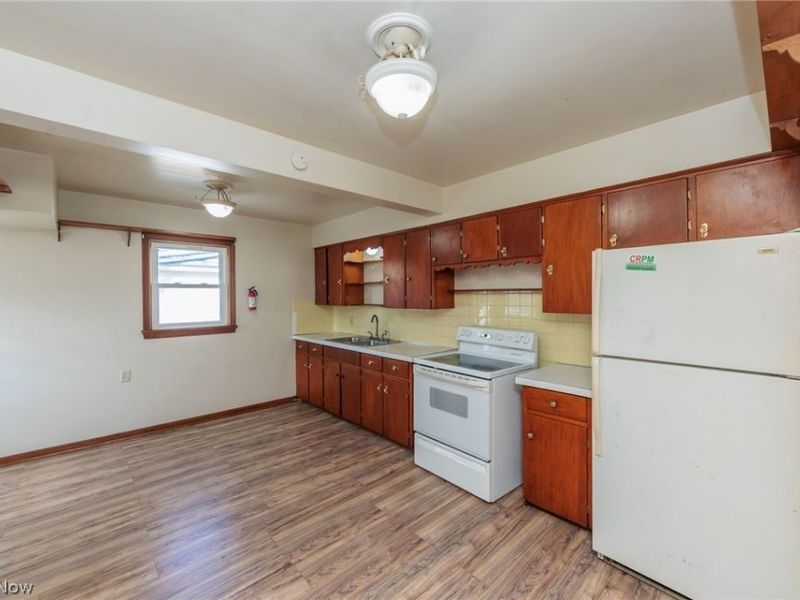 114 Beck Avenue, Akron, OH 44302 Photo 9