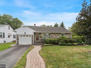 436 EDGEWOOD DRIVE, AMBLER, PA 19002