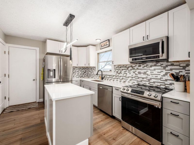 8063 Arbor Rose Way , Blacklick, OH 43004 Photo 8