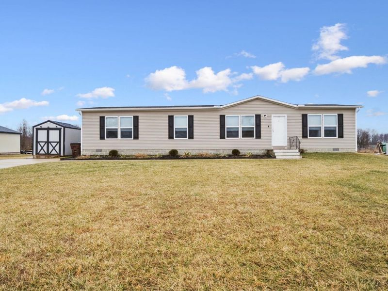 1780 Martinique Drive, Sterling Twp, OH 45154 Photo 2