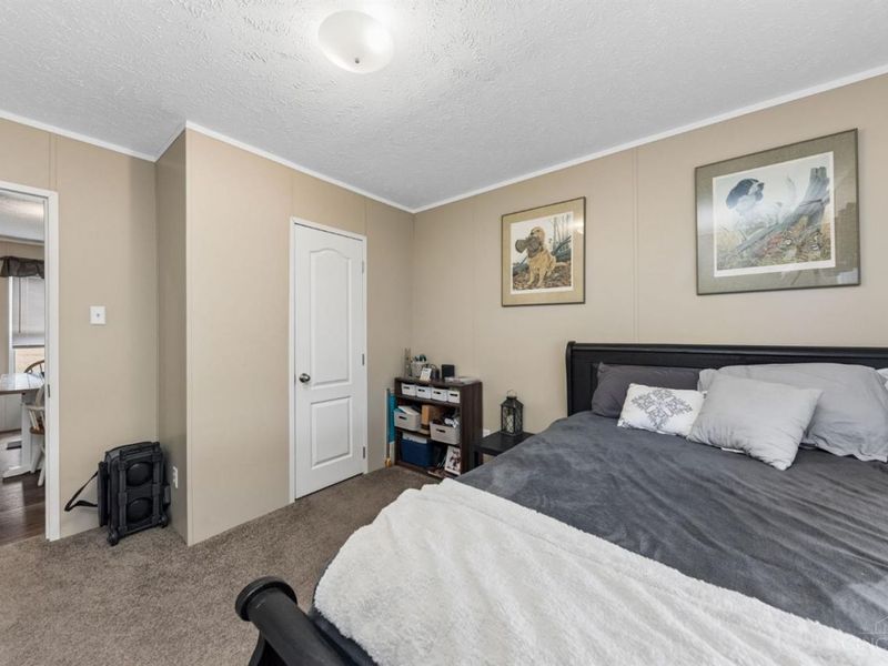 1780 Martinique Drive, Sterling Twp, OH 45154 Photo 27