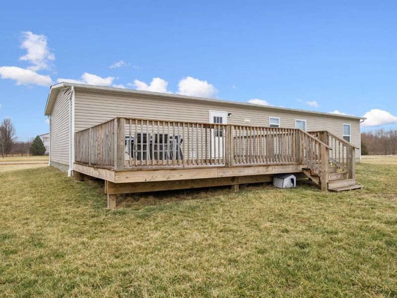 1780 Martinique Drive, Sterling Twp, OH 45154 Photo 8