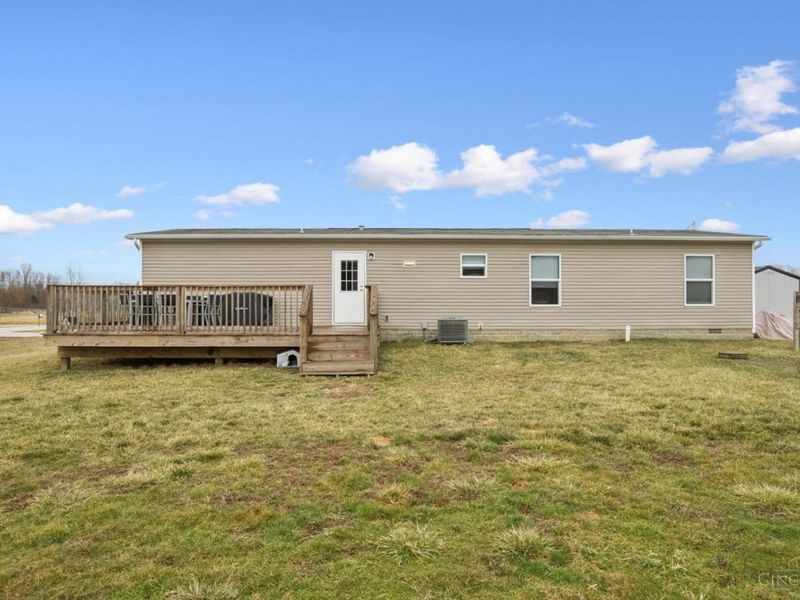 1780 Martinique Drive, Sterling Twp, OH 45154 Photo 9