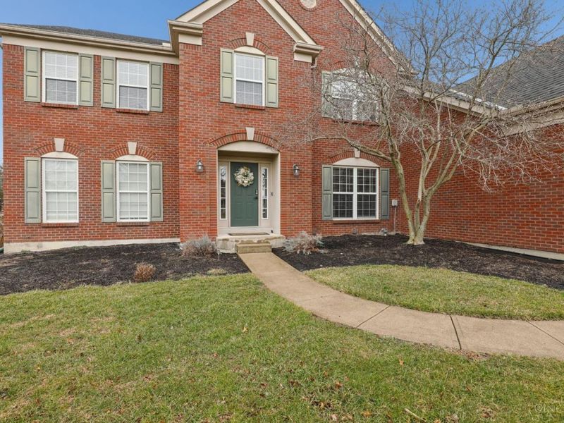 8179 Worcester Drive, Hamilton Twp, OH 45039 Photo 3