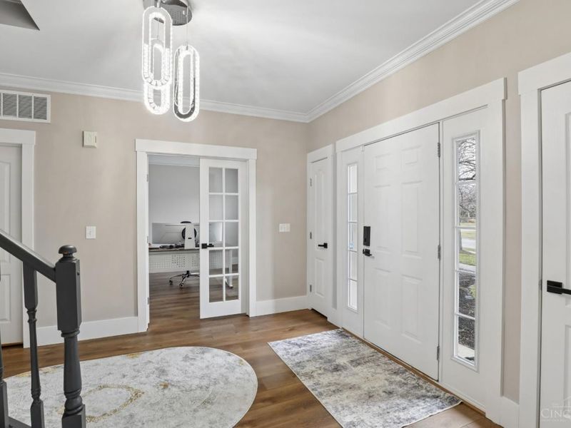 8179 Worcester Drive, Hamilton Twp, OH 45039 Photo 4