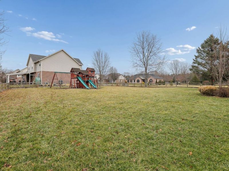 8179 Worcester Drive, Hamilton Twp, OH 45039 Photo 48